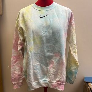 Nike Logo Tie-Dye Crewneck Sweatshirt